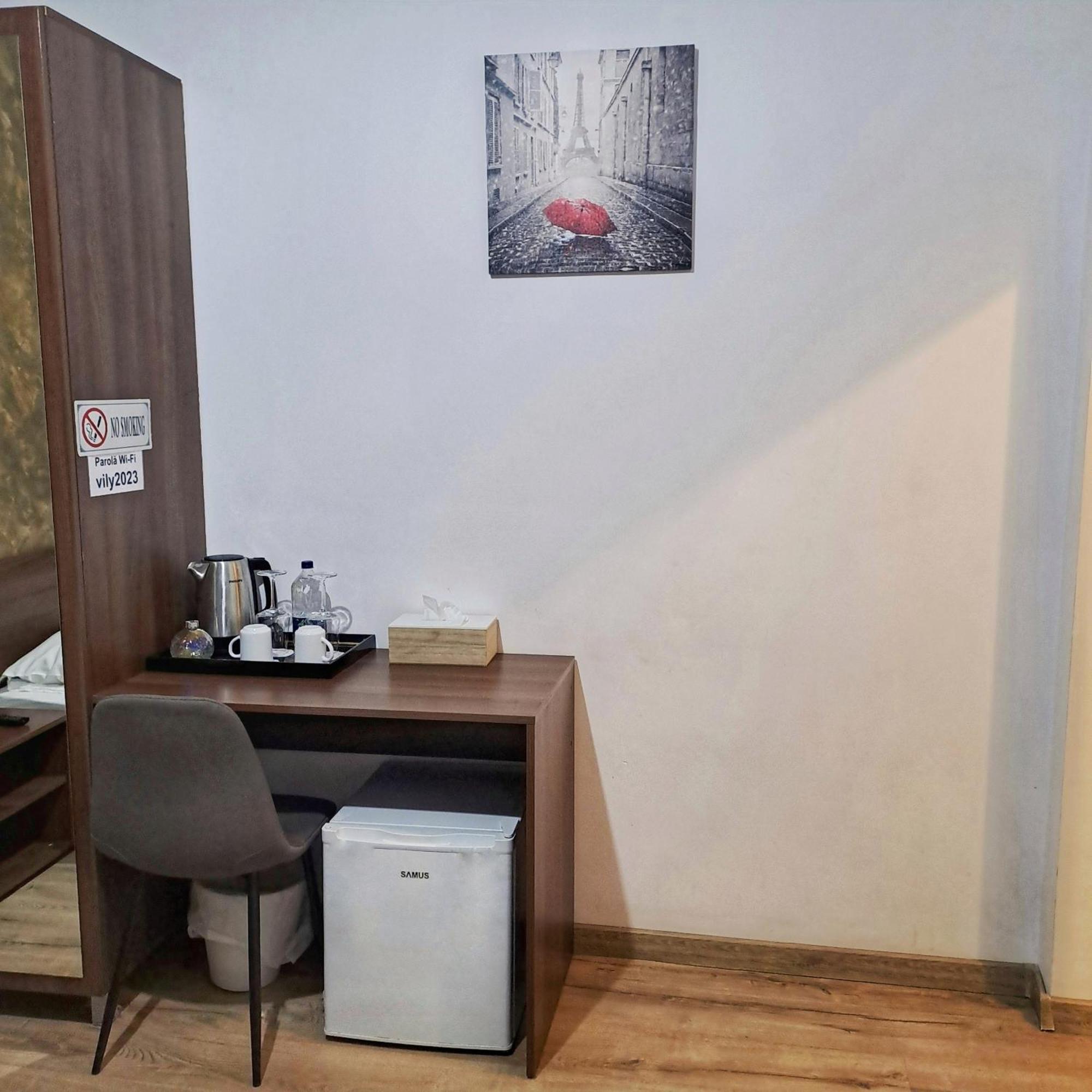 Vily Luxury Rooms Focşani Екстериор снимка
