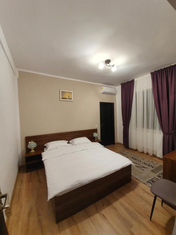 Vily Luxury Rooms Focşani Екстериор снимка
